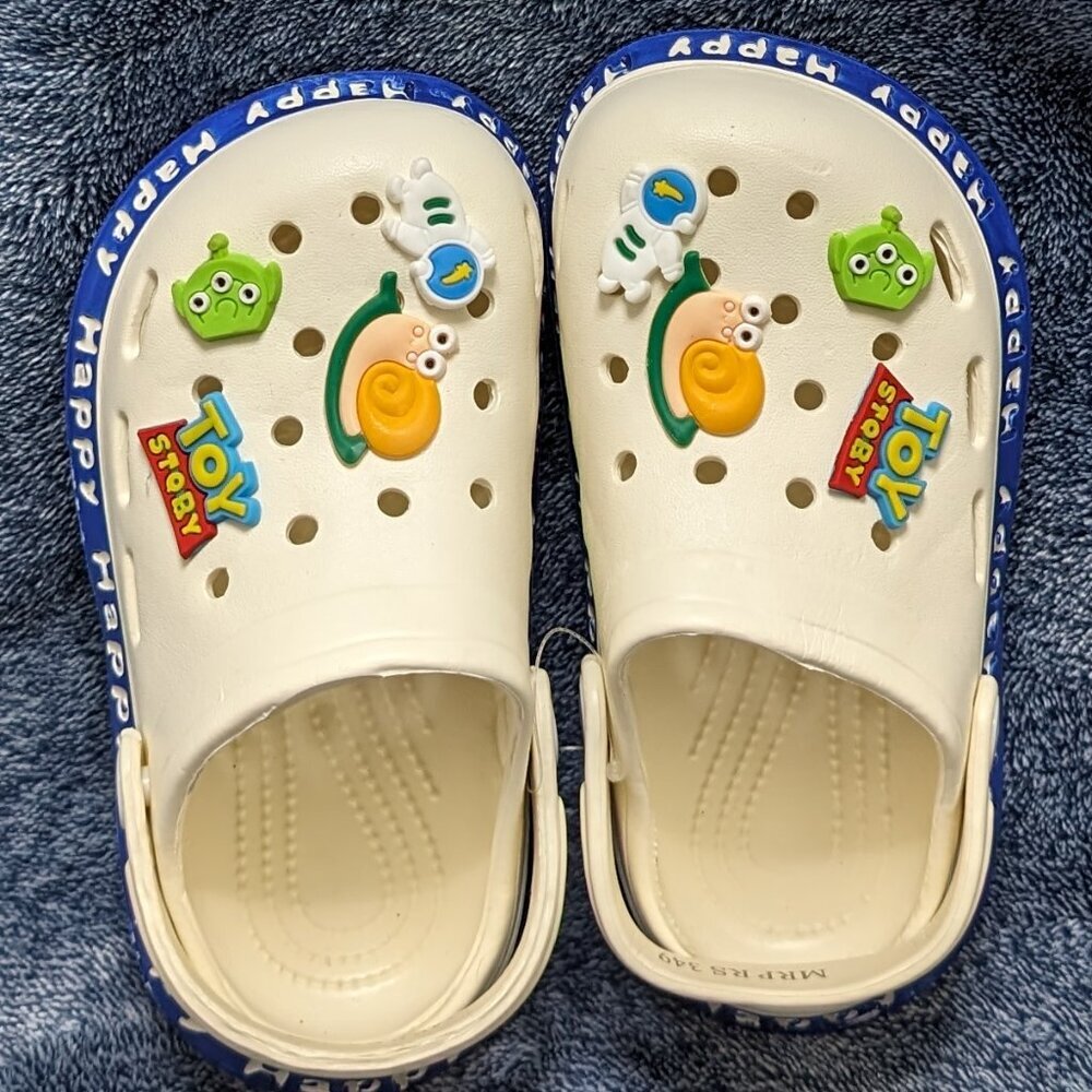 NWT  Cute WHITE Toy Story Clogs, sizes 2 to 12 years available